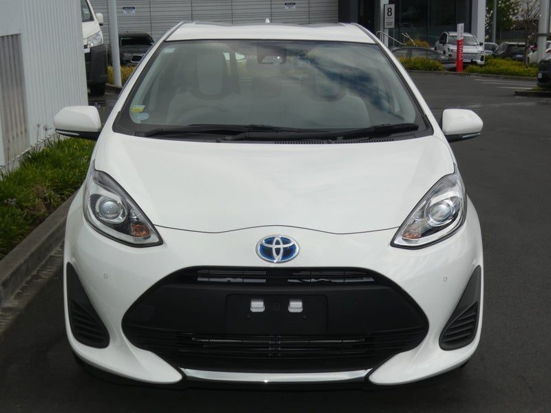 2021 Toyota Aqua S, photo 3