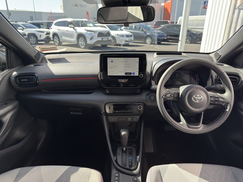 2026 Toyota Yaris ZR, photo 2