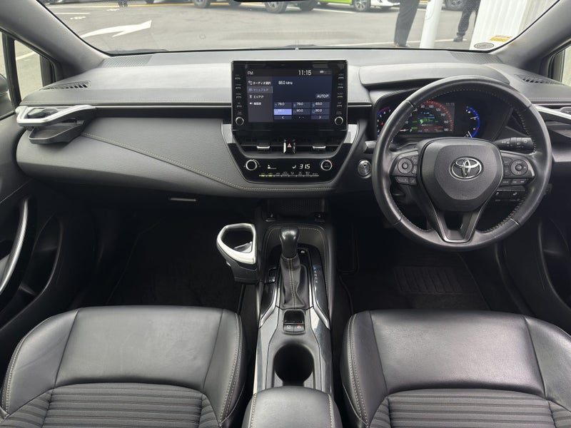 2022 Toyota Corolla Touring, photo 2