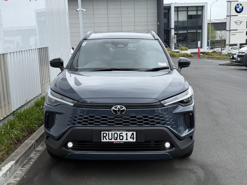 2026 Toyota Corolla Cross GXL, photo 3