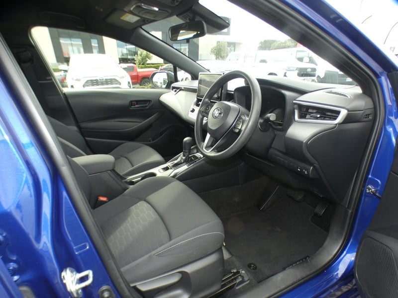 2023 Toyota Corolla GX 1.8, photo 2