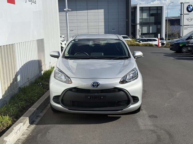 2022 Toyota Aqua 1.5 Hybrid X 5 Dr Hatch CVT 2WD, photo 3