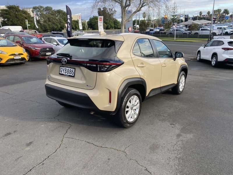 2024 Toyota Yaris Cross GX 1.5P Hybrid, photo 2