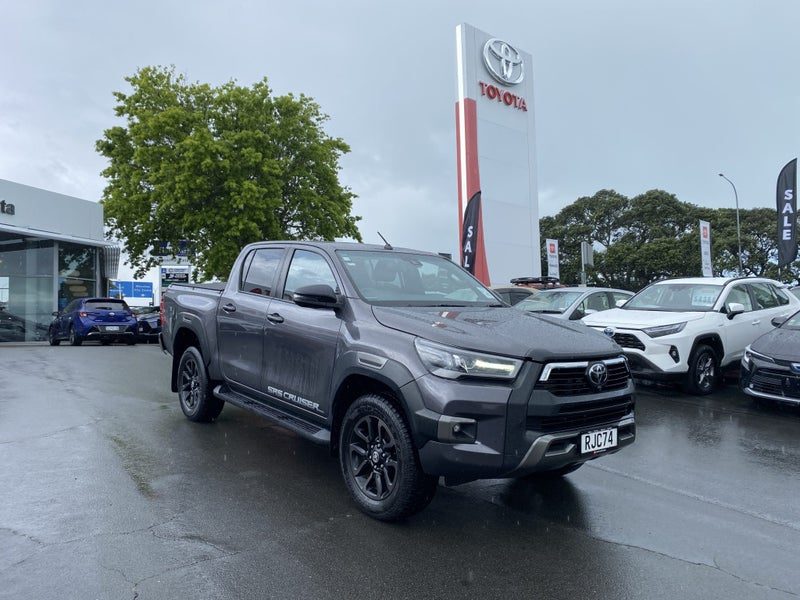 2022 Toyota Hilux SR5 Cruiser 2WD