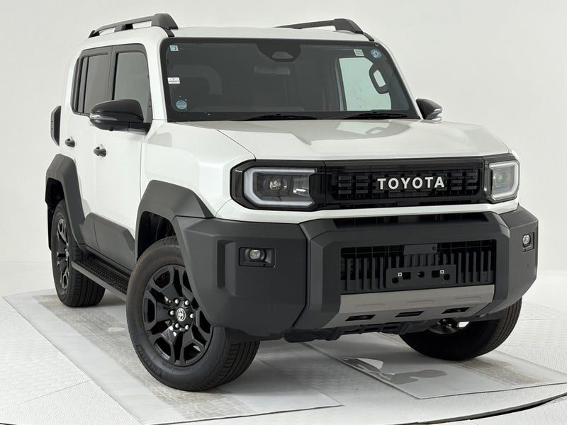 2026 Toyota FJ Cruiser 2.7P VX SUV 5 Dr 4WD 6A, main photo