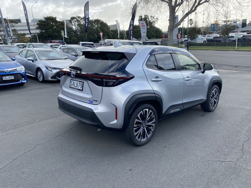 2021 Toyota Yaris Cross Cross 1.5 Hybrid Z SUV, photo 2