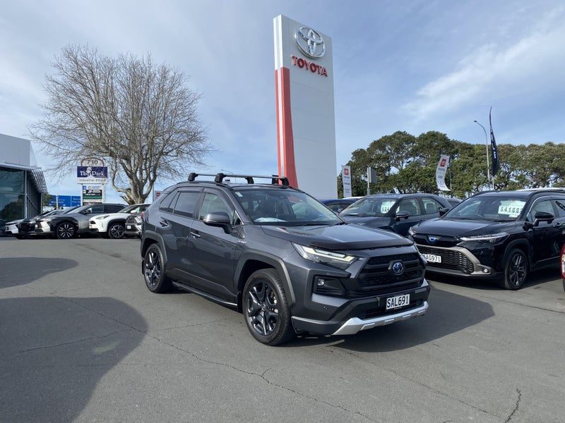 2023 Toyota RAV4 Adventure 2.5P Hybrid
