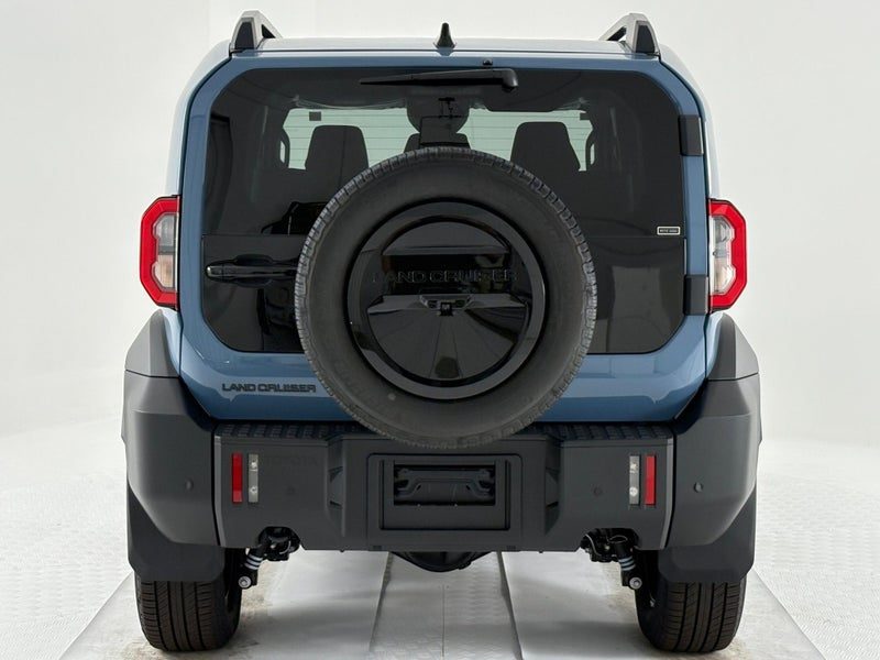 2026 Toyota FJ Cruiser FJ 2.7P VX SUV 5 Dr 4WD 6A, photo 3