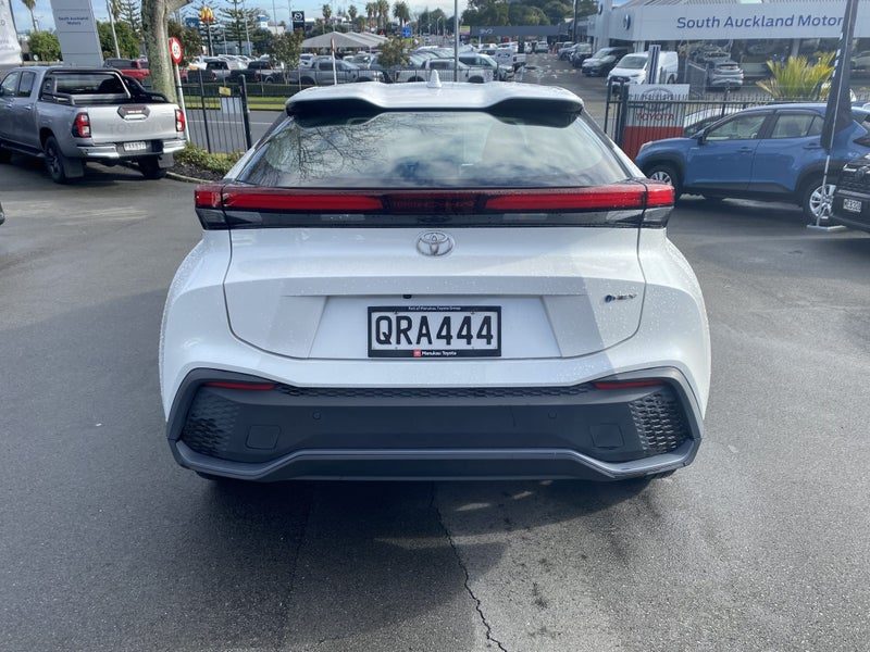 2024 Toyota C-HR 1.8P GX Hybrid SUV, photo 3