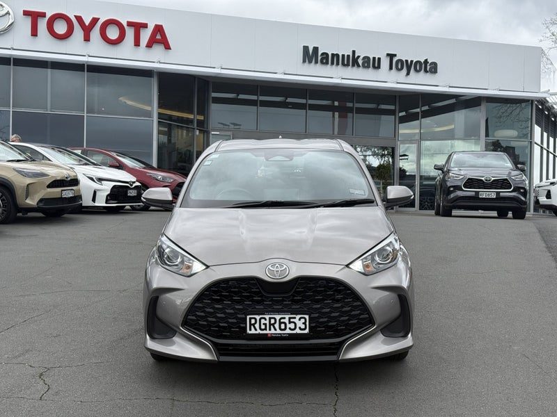 2025 Toyota Yaris GX 1.5, photo 3