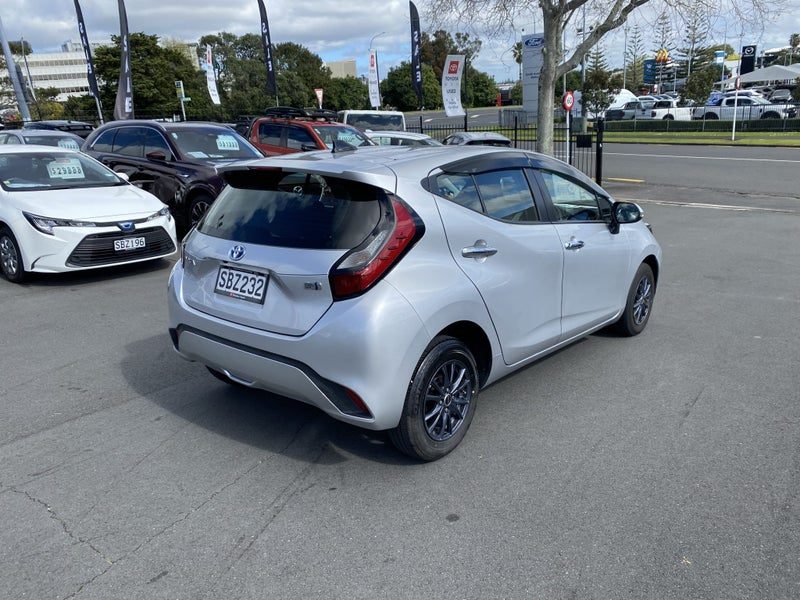 2023 Toyota Aqua 1.5 Hybrid B 5 Dr Hatch CVT 2WD, photo 2