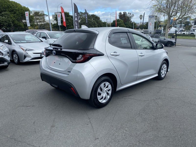 2021 Toyota Yaris 1.5 Hybrid X 5 Dr Hatch CVT 2WD, photo 2