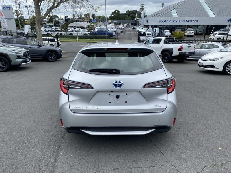 2021 Toyota Corolla X, photo 3