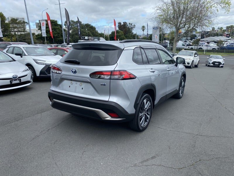 2023 Toyota Corolla Cross Z, photo 2