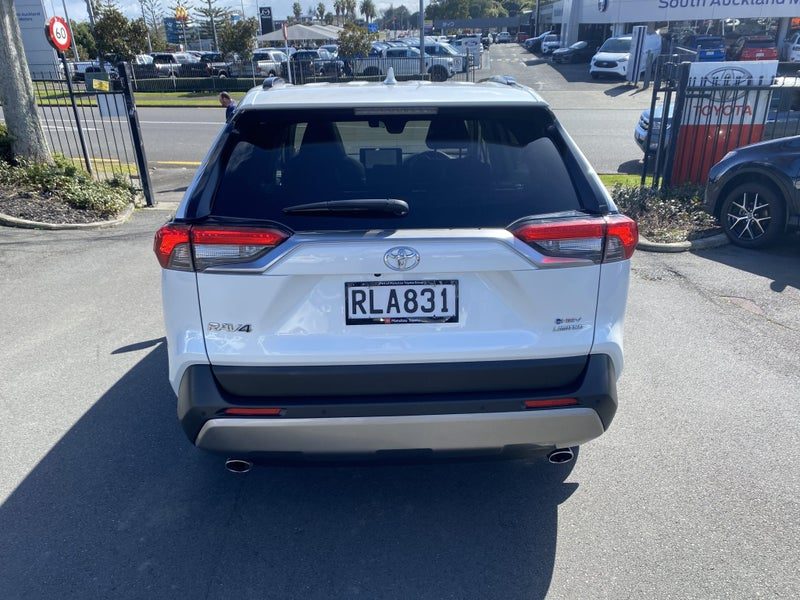 2025 Toyota RAV4 Limited 2.5P Hybrid, photo 3