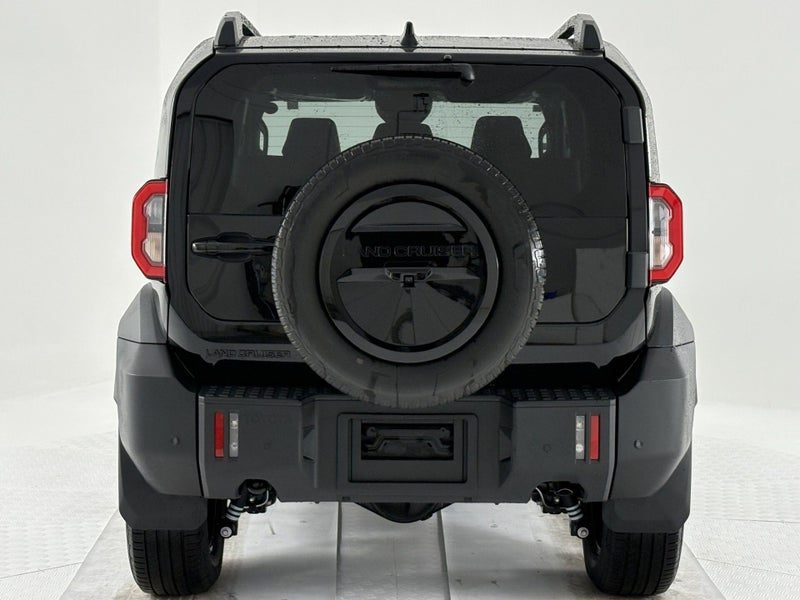 2026 Toyota FJ Cruiser FJ 2.7P VX SUV 5 Dr 4WD 6A, photo 3