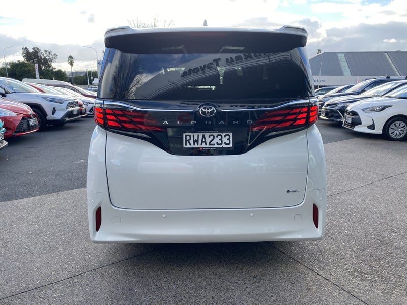 2026 Toyota Alphard Z 2.5P Hybrid 7 Seater Van, photo 3