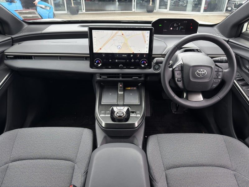 2026 Toyota bZ4X Pure BEV FWD SUV/5D/5S, photo 2