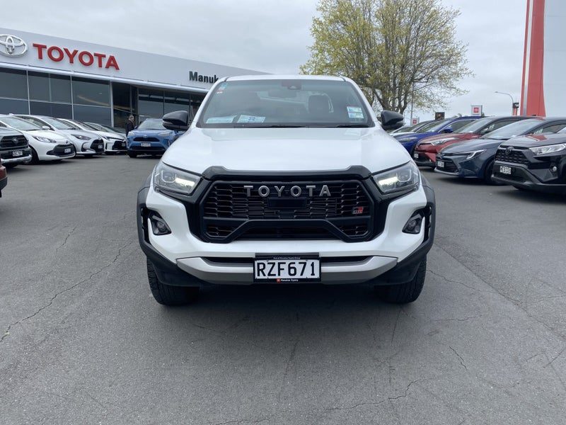 2025 Toyota Hilux GR Sport, photo 2
