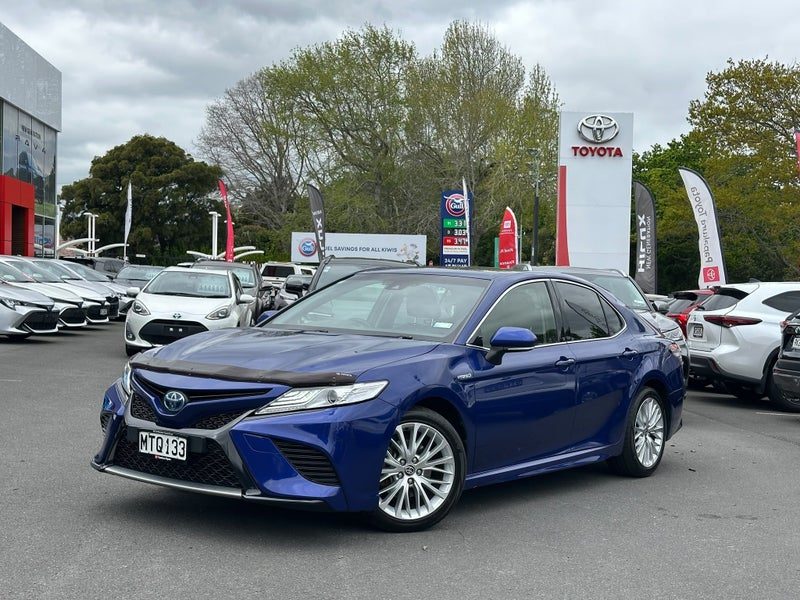 2020 Toyota Camry ZR, photo 3