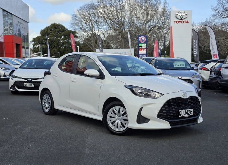 2024 Toyota Yaris GX 1.5