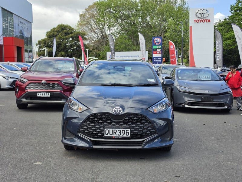 2024 Toyota Yaris GX 1.5P HYBRID, photo 2