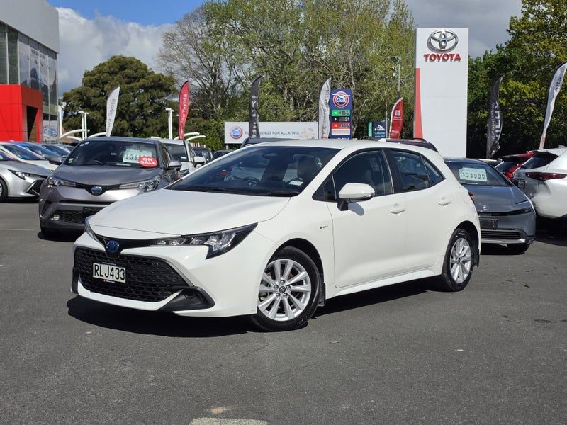 2025 Toyota Corolla GX 1.8, photo 3
