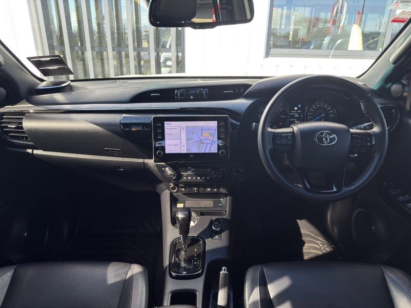 2025 Toyota Hilux SR 5 Cruiser, photo 2