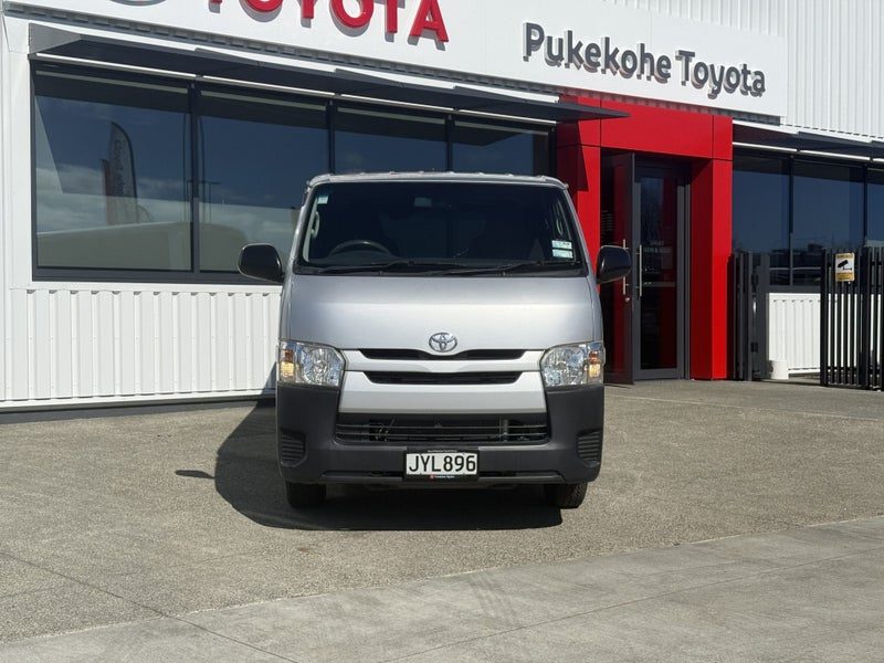2016 Toyota Hiace ZL RWD 3.0TD VAN - NZ NEW, photo 2