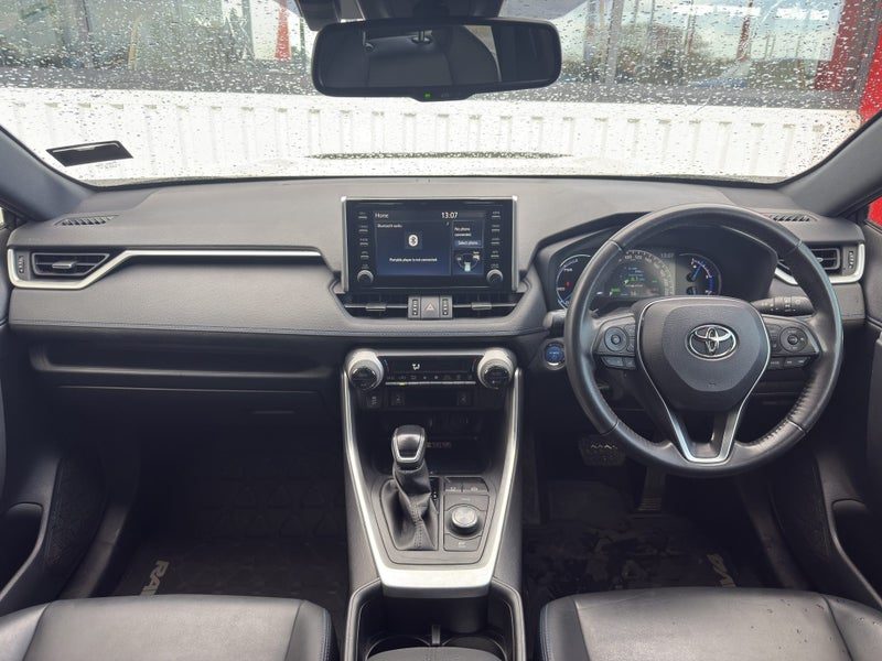 2022 Toyota RAV4 XSE 2.5P HV ECVT AWD SUV, photo 2