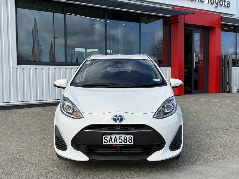 2018 Toyota Aqua 1.5 Hybrid S 5 Dr Hatch CVT 2WD, photo 3