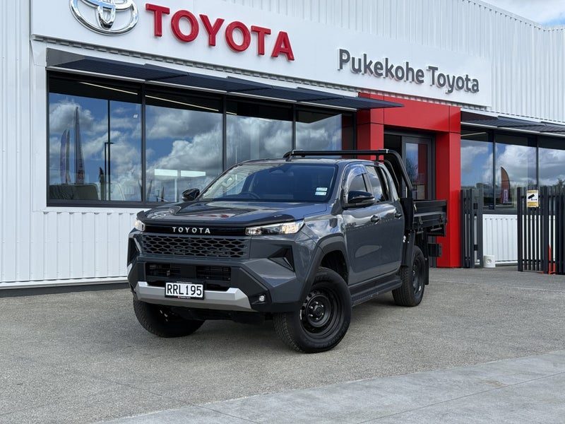 2026 Toyota Hilux SR