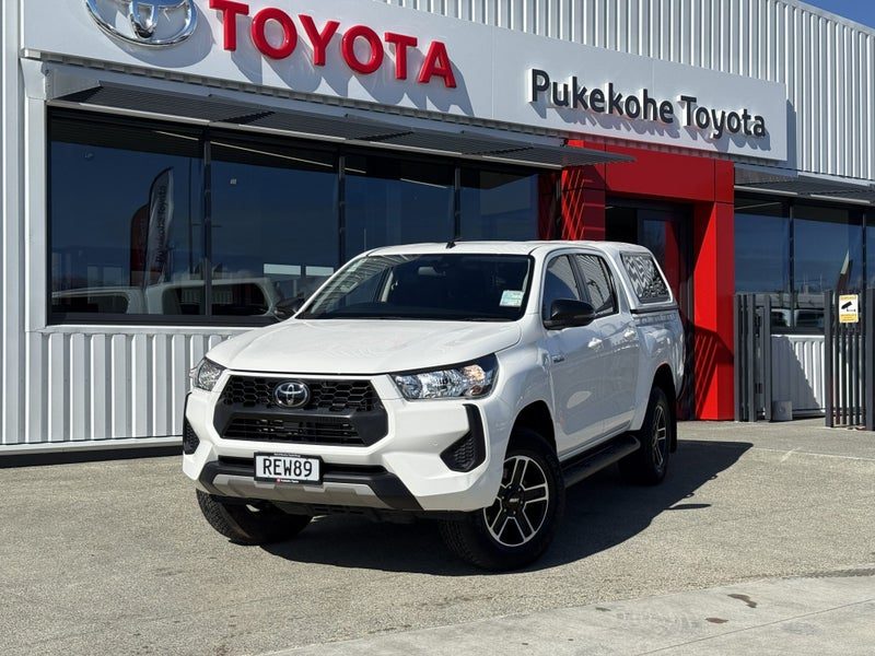 2025 Toyota Hilux SR 2.8DT 6AT 2WD Double Cab, main photo