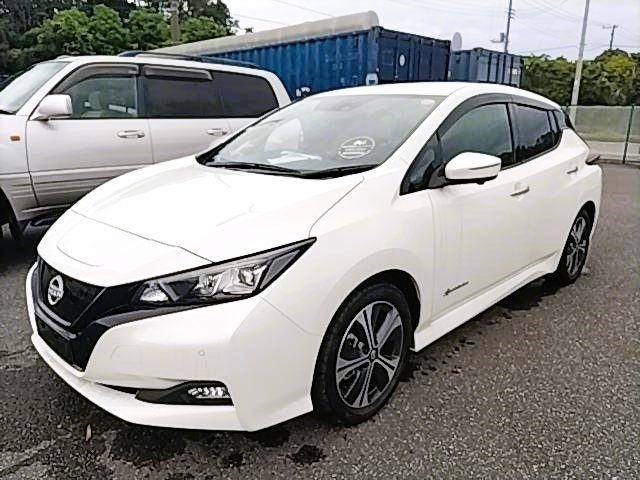 2022 Nissan Leaf X, photo 3