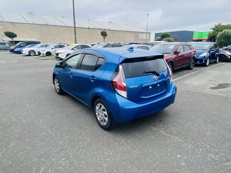 2015 Toyota Aqua