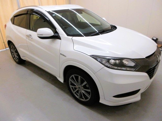 2016 Honda Vezel RS HYBRID HONDA SENSING FACELIFT, photo 2