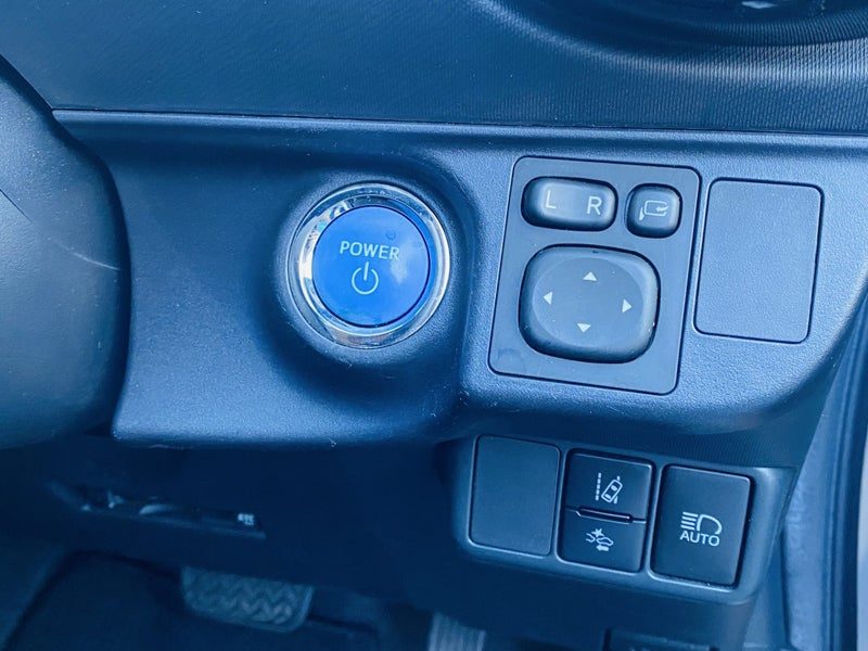 2020 Toyota Aqua, photo 3