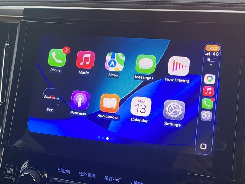 2017 Toyota Alphard Executive, photo 2