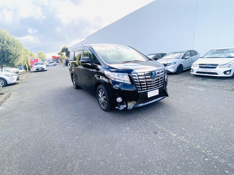 2017 Toyota Alphard Executive, photo 3