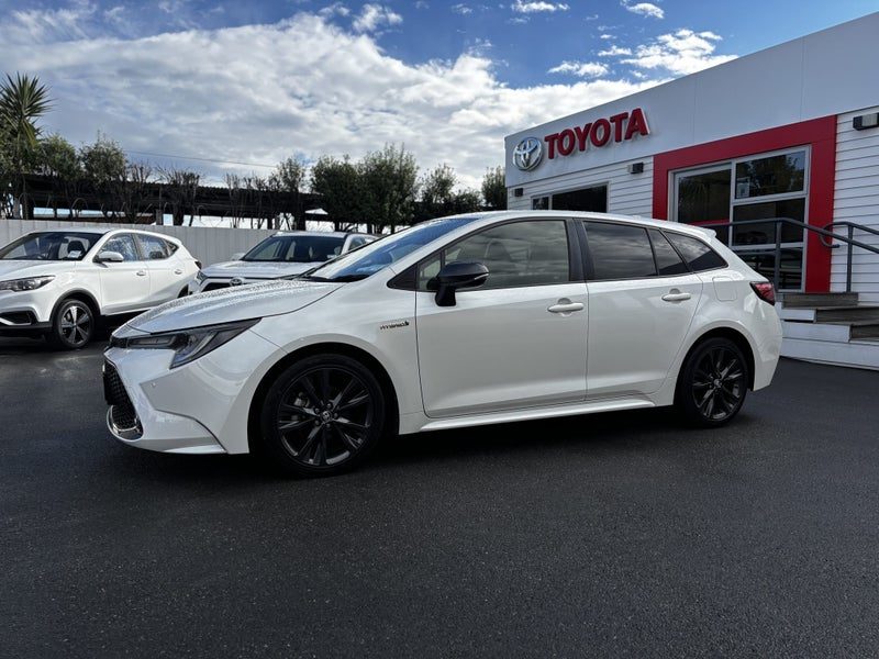 2019 Toyota Corolla Touring, photo 3