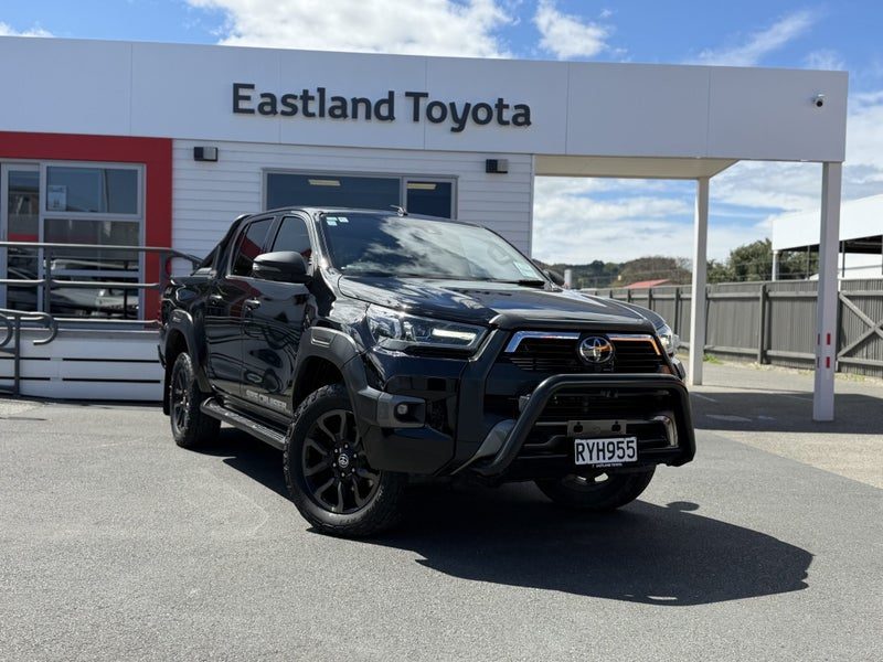 2022 Toyota Hilux SR 5 Cruiser
