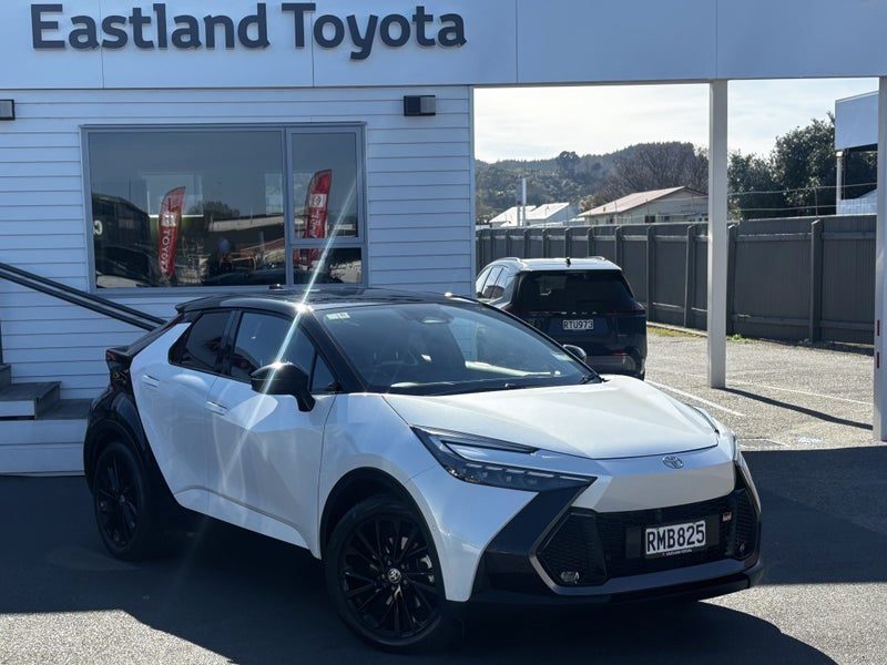 2025 Toyota C-HR GR Sport 2.0P HEV CVT AWD SUV