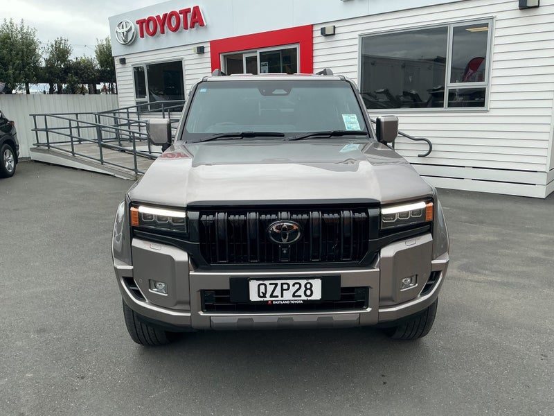 2024 Toyota Land Cruiser Prado VX, photo 2