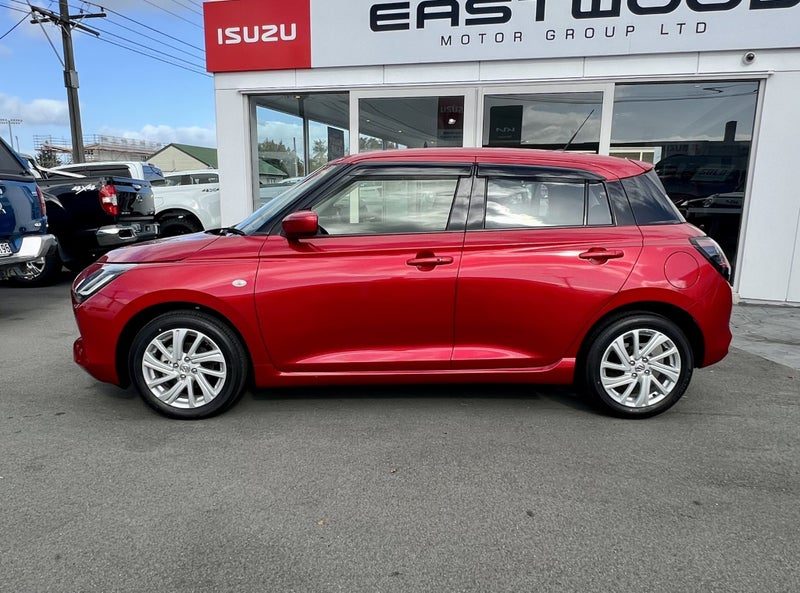 2026 Suzuki Swift 1.2 GLS Manual Hybrid Plus, photo 2