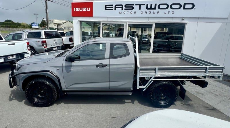 2026 Isuzu D-Max LX Space Cab/Chassis 3.0D 4x4 6AT, photo 2