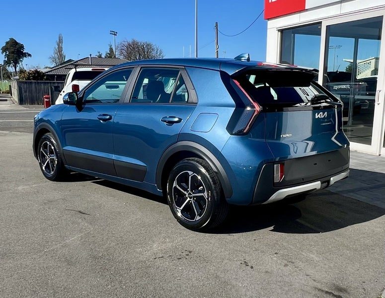 2026 Kia Niro HEV Light 1.6L auto Hybrid, photo 3