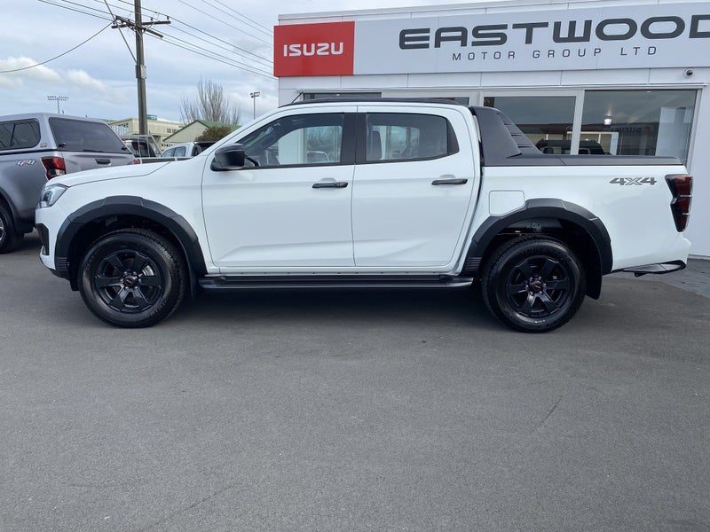 2026 Isuzu D-Max X-Terrain Double Cab 3.0D 4x4 6AT, photo 2