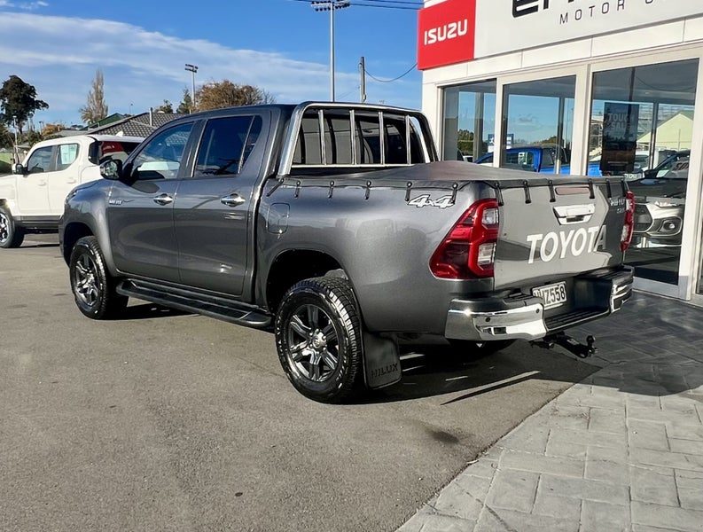 2021 Toyota Hilux SR5, photo 3