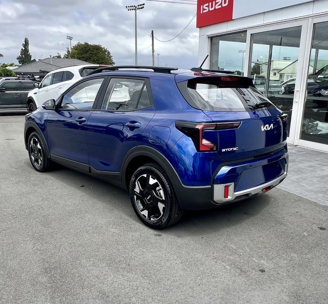 2026 Kia Stonic LX, photo 3