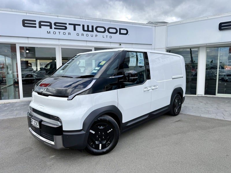 2026 Kia PV5 Cargo Standard Roof 6DR 11kw EV, main photo